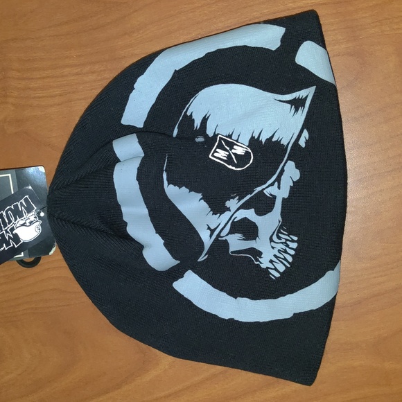 METAL MULISHA Urgency Skull Black Beanie New with Tag - Picture 2 of 8